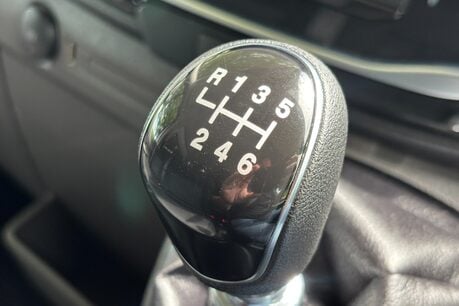 Ford Transit 350 L3 H2 130 ps Trend Double Cab in Van - Air Con 43