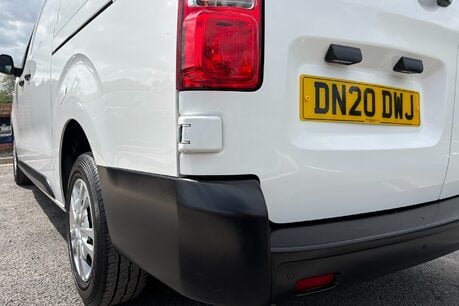 Vauxhall Vivaro L2H1 3100 120 ps Dynamic Panel Van - Security Locks - No VAT 30
