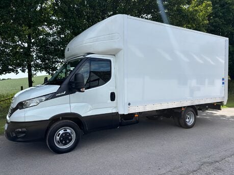 Iveco Daily 3.0D 35C16HB Hi-Matic Luton with Large Tail Lift