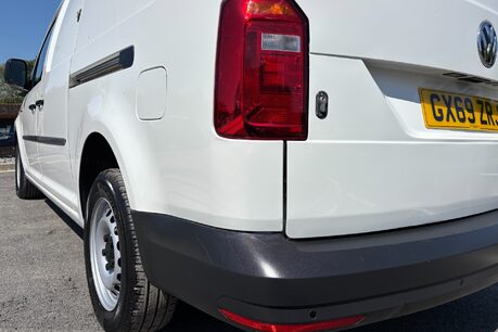 Volkswagen Caddy Maxi C20 Tdi Startline with Air Con & Tailgate - No VAT 29