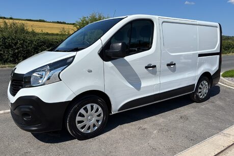 Renault Trafic SL29 Business dCi Panel Van - Low Mileage 1