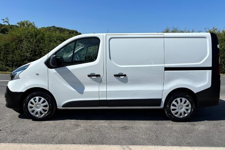 Renault Trafic SL29 Business dCi Panel Van - Low Mileage 8
