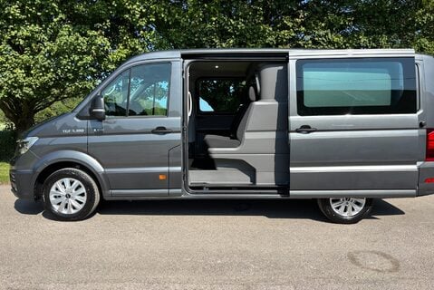 MAN TGE 3.180 4Motion Standard Lr DCIV - DSG Auto - 6 Seats 9