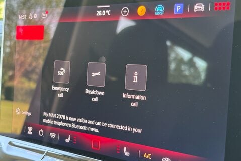 MAN TGE 3.180 4Motion Standard Lr DCIV - DSG Auto - 6 Seats 24