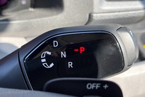 MAN TGE 3.180 4Motion Standard Lr DCIV - DSG Auto - 6 Seats 52