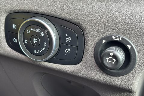 Ford Transit 290 L2 H2 Trend 130 ps Panel Van - Air Con 33