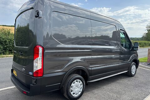Ford Transit 290 L2 H2 Trend 130 ps Panel Van - Air Con 2