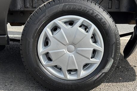 Ford Transit 290 L2 H2 Trend 130 ps Panel Van - Air Con 38