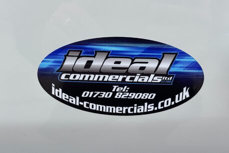 Volkswagen Caddy Maxi C20 Tdi Kombi with Air Con & Sat Nav 15