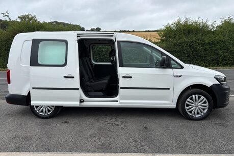 Volkswagen Caddy Maxi C20 Tdi Kombi with Air Con & Sat Nav 10