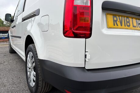 Volkswagen Caddy Maxi C20 Tdi Kombi with Air Con & Sat Nav 28