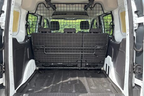 Ford Transit Connect 220 L1 DCIV 5 Seat - Direct from Hampshire Fire & Rescue 13