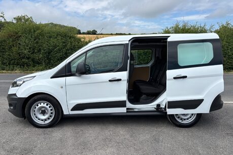 Ford Transit Connect 220 L1 DCIV 5 Seat - Direct from Hampshire Fire & Rescue 8