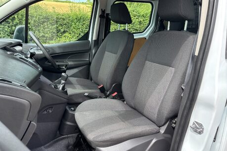 Ford Transit Connect 220 L1 DCIV 5 Seat - Direct from Hampshire Fire & Rescue 29
