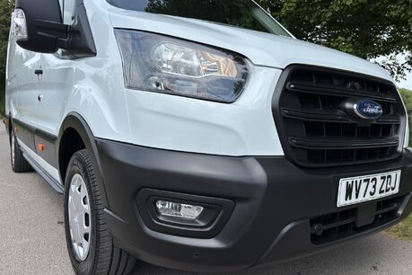 Ford Transit 350 L4 H3 130 ps Trend Panel Van - Air Con 24