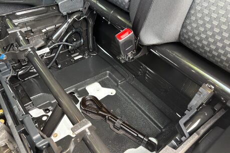 Ford Transit 350 L4 H3 130 ps Trend Panel Van - Air Con 18
