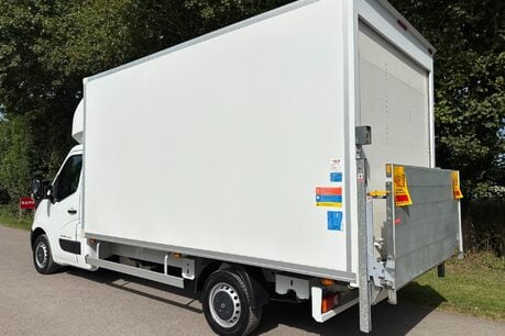 Renault Master LL35 Business 125 ps dCi Luton with Tail Lift 5