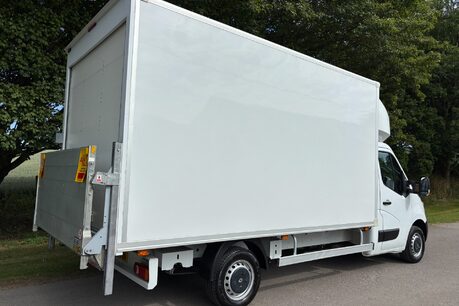 Renault Master LL35 Business 125 ps dCi Luton with Tail Lift 3