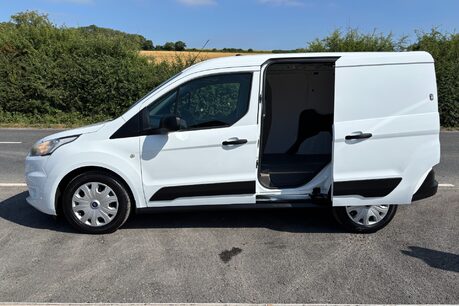 Ford Transit Connect 240 L1 120 ps Trend Panel Van with Air Con / Sat Nav 9