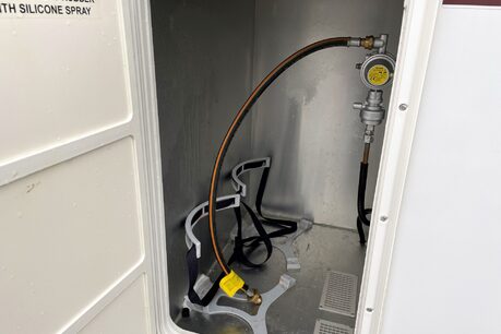 Bailey Advance 76-2T 130 ps 4 Berth Motorhome 43