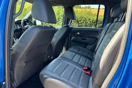 Volkswagen Amarok V6 258 ps Tdi Black Edition 4Motion with Roller Shutter 17