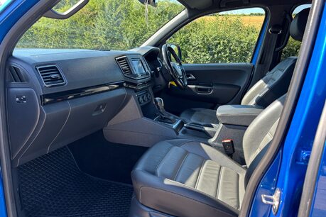 Volkswagen Amarok V6 258 ps Tdi Black Edition 4Motion with Roller Shutter 16