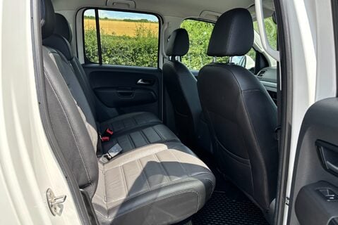 Volkswagen Amarok DC V6 258 ps Tdi Highline 4Motion 17