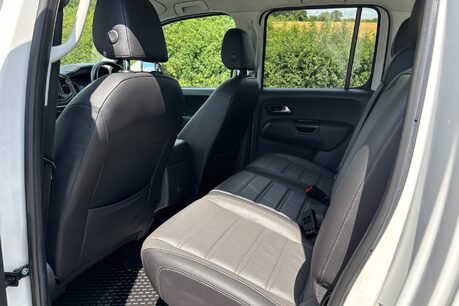 Volkswagen Amarok DC V6 258 ps Tdi Highline 4Motion 17