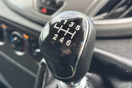 Ford Transit 350 L2 H3 130 ps Trend with Air Conditioning 41