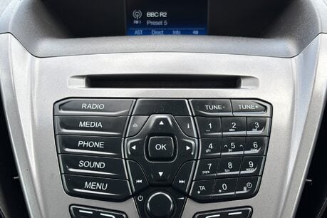 Ford Transit 350 L2 H3 130 ps Trend with Air Conditioning 29