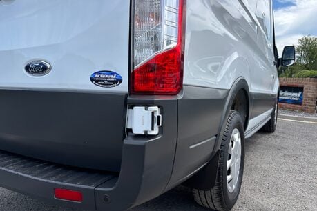 Ford Transit 350 L2 H3 130 ps Trend with Air Conditioning 25