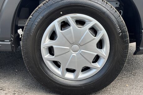 Ford Transit 350 L2 H3 130 ps Trend with Air Conditioning 34