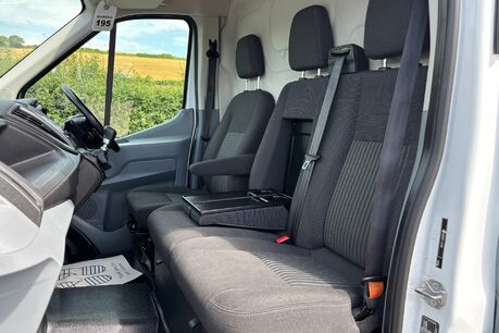 Ford Transit 350 L2 H3 130 ps Trend with Air Conditioning 27
