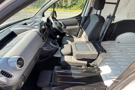 Citroen Berlingo 850 L1 Enterprise 100 ps BlueHdi Panel Van 17