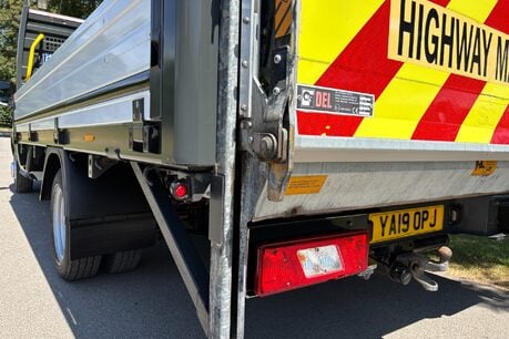 Ford Transit 350 Drw L4 130 ps Dropside Truck with Tail Lift 25