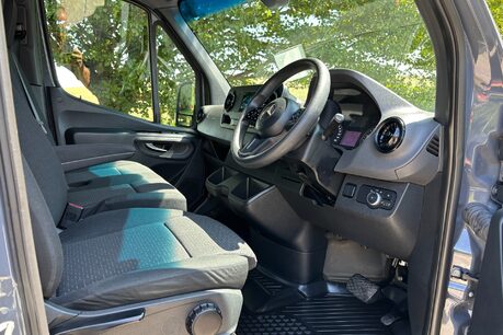 Mercedes-Benz Sprinter 315 Cdi L3 H2 Premium 9G-Tronic Panel Van 19