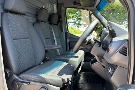 Mercedes-Benz Sprinter 315 Cdi L3 H2 Premium 9G-Tronic Panel Van 30