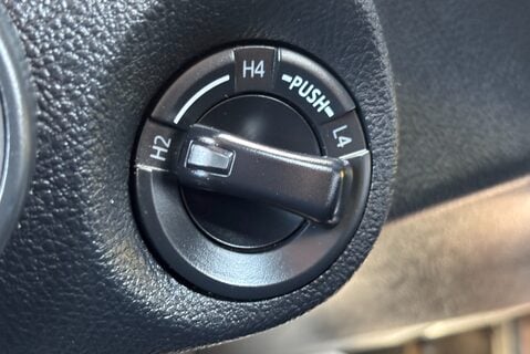 Toyota Hilux Active 4WD Ecb Arborous Tipper Truck - New Body 30