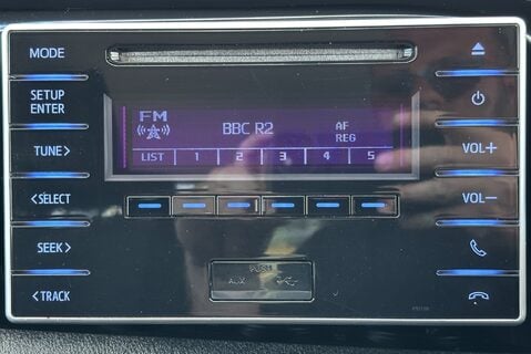 Toyota Hilux Active 4WD Ecb Arborous Tipper Truck - New Body 25