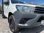Toyota Hilux Active 4WD Ecb Arborous Tipper Truck - New Body 22