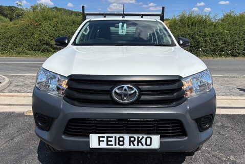 Toyota Hilux Active 4WD Ecb Arborous Tipper Truck - New Body 10