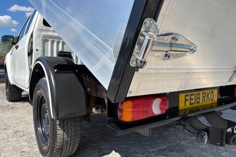 Toyota Hilux Active 4WD Ecb Arborous Tipper Truck - New Body 24