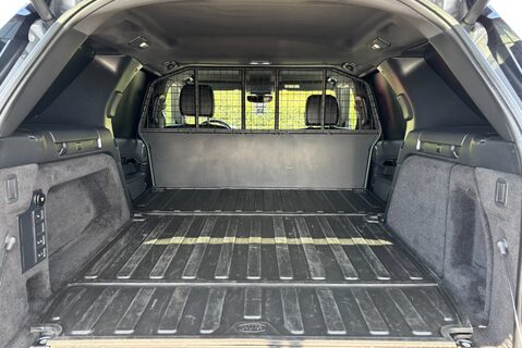 Land Rover Discovery SD6 Commercial HSE - Left Hand Drive - Ex Jaguar UK Car 12