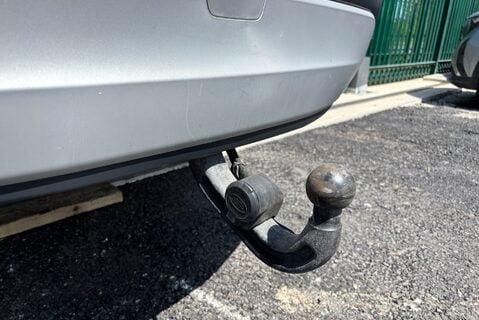 Land Rover Discovery SD6 Commercial HSE - Left Hand Drive - Ex Jaguar UK Car 26