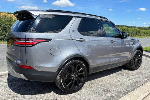 Land Rover Discovery SD6 Commercial HSE - Left Hand Drive - Ex Jaguar UK Car 3