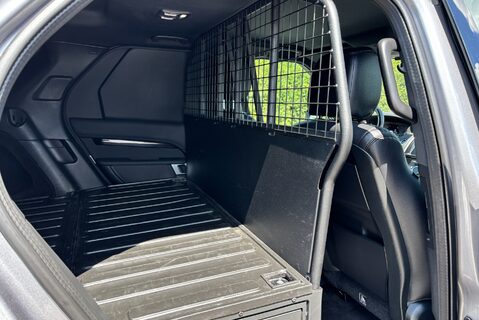 Land Rover Discovery SD6 Commercial HSE - Left Hand Drive - Ex Jaguar UK Car 18