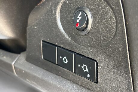 Iveco Daily 70C18HB Tipper - Diff Lock / Air Con 35