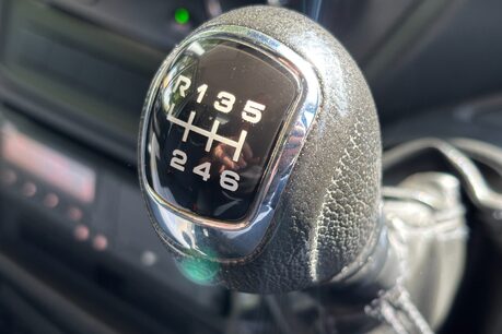 Iveco Daily 70C18HB Tipper - Diff Lock / Air Con 44