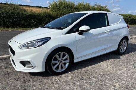 Ford Fiesta Sport 120 ps Tdci Panel Van 1