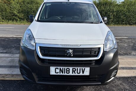 Peugeot Partner 100 ps BlueHDi Professional L1 Panel Van - Sat Nav 12